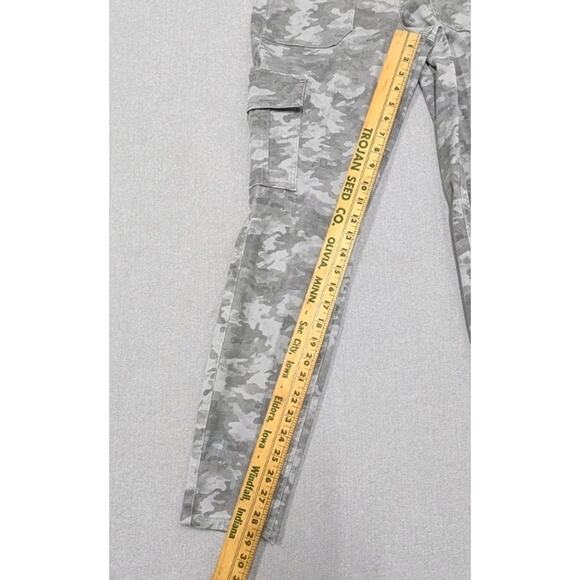 SPANX Cargo Pants Women L Gray Camo Utility Stretch Skinny Pull On Large - Picture 10 of 11